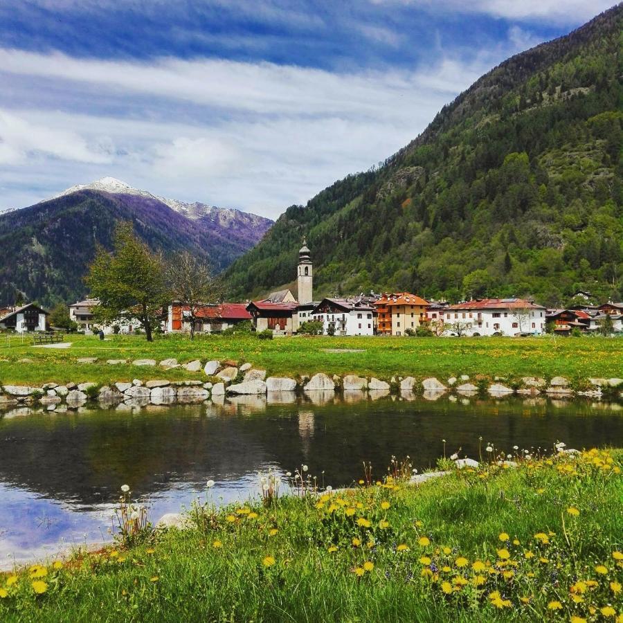 Appartamento Clelia Pellizzano Eksteriør billede